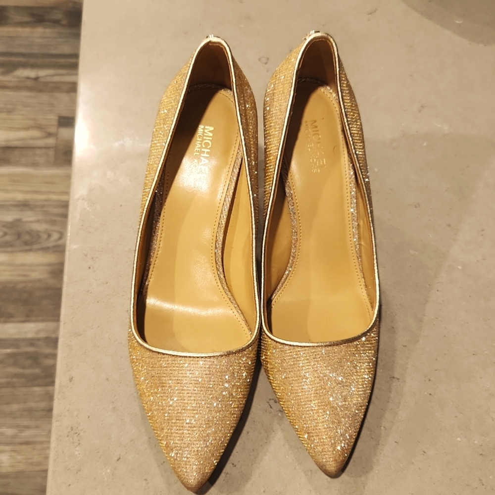 michael kors gold sparkly heels sz 6.5